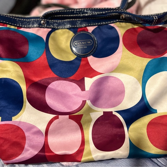 Coach Signature C Multi Color Scarf Pattern Crossbody - Picture 3 of 4